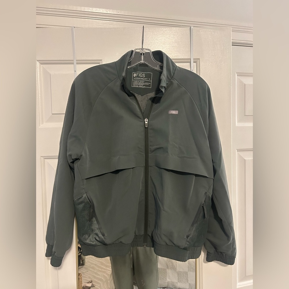 Figs Women’s Bonsai Sydney Jacket